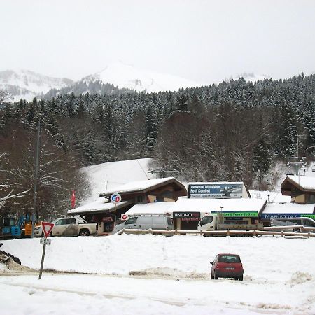 Appartement Au Pied Des Pistes, Avec Vue Sur La Montagne Bernex Zewnętrze zdjęcie